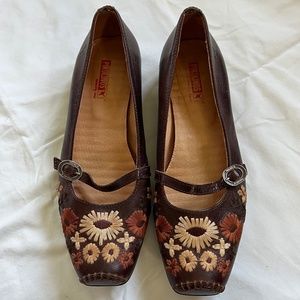 Pikolinos Leather Mary Jane Flats with Embroidery, EU 40